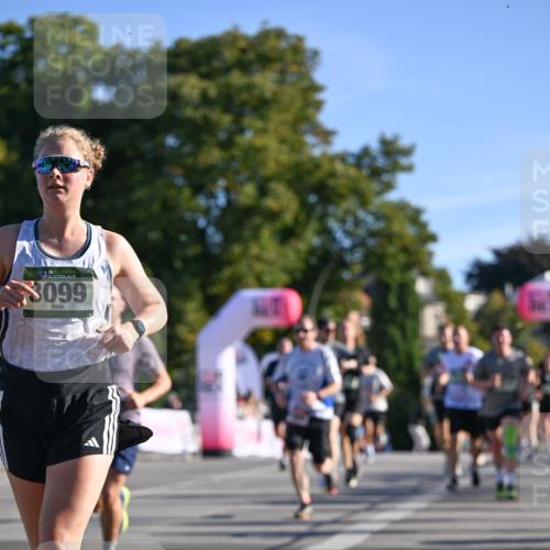 07.09.2025 - BARMER Alsterlauf Dr. Thomas Lammeyer http://msf.ph/oto/8708919 07.09.2025 09:32:08 Laufen 36, 3099 meine-sportfotos.de