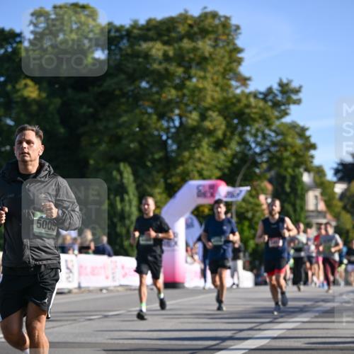 07.09.2025 - BARMER Alsterlauf Dr. Thomas Lammeyer http://msf.ph/oto/8709039 07.09.2025 09:32:29 Laufen 5005 meine-sportfotos.de