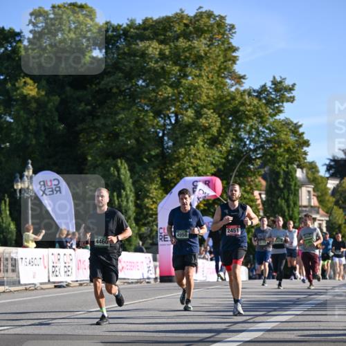07.09.2025 - BARMER Alsterlauf Dr. Thomas Lammeyer http://msf.ph/oto/8709045 07.09.2025 09:32:30 Laufen 4460, 4956, 2451, 34 meine-sportfotos.de