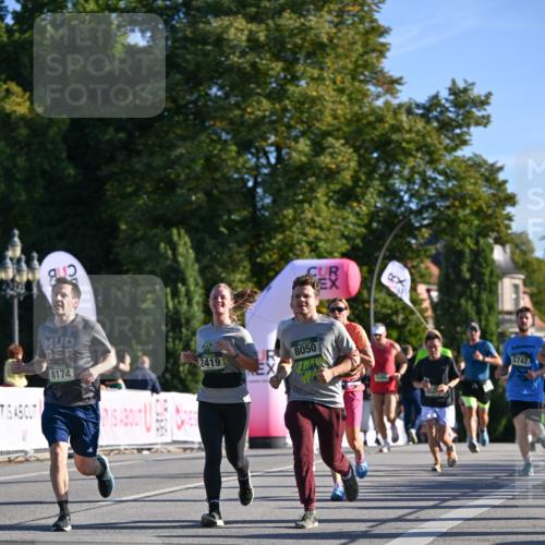 07.09.2025 - BARMER Alsterlauf Dr. Thomas Lammeyer http://msf.ph/oto/8709059 07.09.2025 09:32:34 Laufen 8050, 8174, 2419, 5742 meine-sportfotos.de