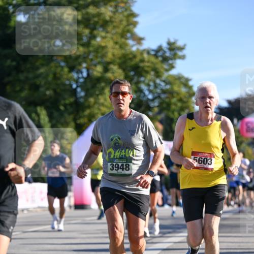 07.09.2025 - BARMER Alsterlauf Dr. Thomas Lammeyer http://msf.ph/oto/8709127 07.09.2025 09:32:47 Laufen 19, 3948, 5603 meine-sportfotos.de