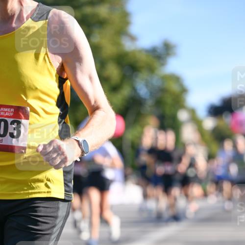 07.09.2025 - BARMER Alsterlauf Dr. Thomas Lammeyer http://msf.ph/oto/8709135 07.09.2025 09:32:48 Laufen 03 meine-sportfotos.de