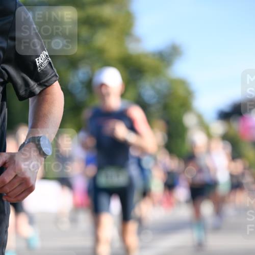07.09.2025 - BARMER Alsterlauf Dr. Thomas Lammeyer http://msf.ph/oto/8709182 07.09.2025 09:32:57 Laufen  meine-sportfotos.de