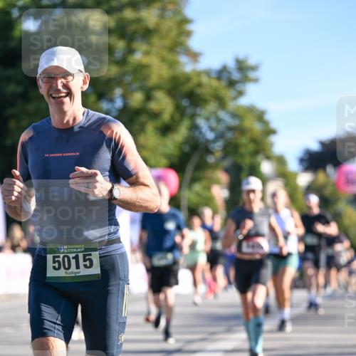 07.09.2025 - BARMER Alsterlauf Dr. Thomas Lammeyer http://msf.ph/oto/8709186 07.09.2025 09:32:57 Laufen 5015, 54 meine-sportfotos.de