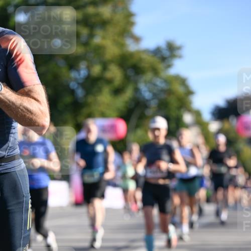 07.09.2025 - BARMER Alsterlauf Dr. Thomas Lammeyer http://msf.ph/oto/8709190 07.09.2025 09:32:58 Laufen  meine-sportfotos.de