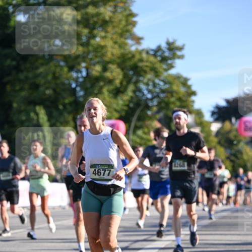 07.09.2025 - BARMER Alsterlauf Dr. Thomas Lammeyer http://msf.ph/oto/8709204 07.09.2025 09:33:00 Laufen 4677, 1268 meine-sportfotos.de