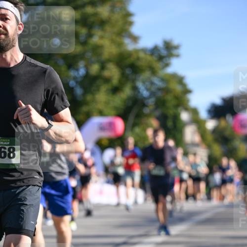 07.09.2025 - BARMER Alsterlauf Dr. Thomas Lammeyer http://msf.ph/oto/8709221 07.09.2025 09:33:03 Laufen 68 meine-sportfotos.de