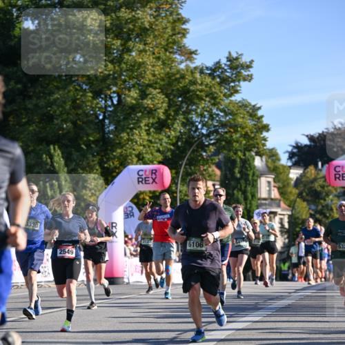 07.09.2025 - BARMER Alsterlauf Dr. Thomas Lammeyer http://msf.ph/oto/8709225 07.09.2025 09:33:03 Laufen 3330, 2549, 6106, 532, 554 meine-sportfotos.de