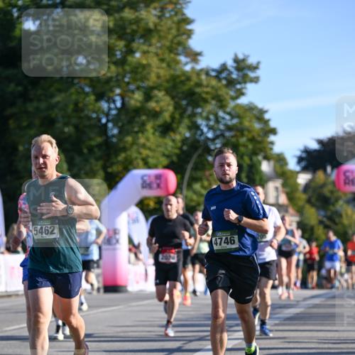 07.09.2025 - BARMER Alsterlauf Dr. Thomas Lammeyer http://msf.ph/oto/8709285 07.09.2025 09:33:13 Laufen 5462, 4746 meine-sportfotos.de