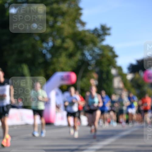 07.09.2025 - BARMER Alsterlauf Dr. Thomas Lammeyer http://msf.ph/oto/8709306 07.09.2025 09:33:16 Laufen  meine-sportfotos.de