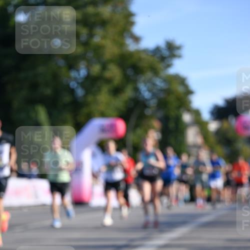 07.09.2025 - BARMER Alsterlauf Dr. Thomas Lammeyer http://msf.ph/oto/8709307 07.09.2025 09:33:16 Laufen  meine-sportfotos.de