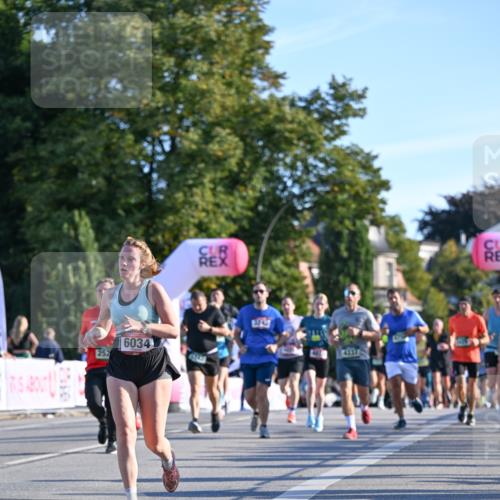 07.09.2025 - BARMER Alsterlauf Dr. Thomas Lammeyer http://msf.ph/oto/8709322 07.09.2025 09:33:19 Laufen 252, 6034 meine-sportfotos.de