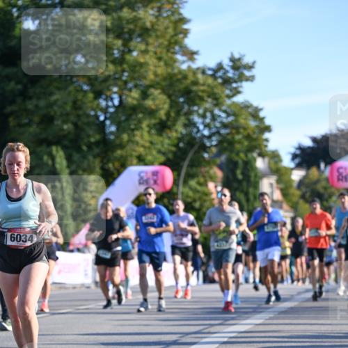 07.09.2025 - BARMER Alsterlauf Dr. Thomas Lammeyer http://msf.ph/oto/8709327 07.09.2025 09:33:20 Laufen 6034 meine-sportfotos.de