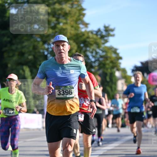 07.09.2025 - BARMER Alsterlauf Dr. Thomas Lammeyer http://msf.ph/oto/8709416 07.09.2025 09:33:35 Laufen 3827, 3396 meine-sportfotos.de
