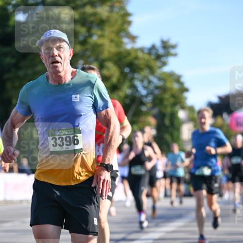 07.09.2025 - BARMER Alsterlauf Dr. Thomas Lammeyer http://msf.ph/oto/8709419 07.09.2025 09:33:36 Laufen 1636, 3396 meine-sportfotos.de