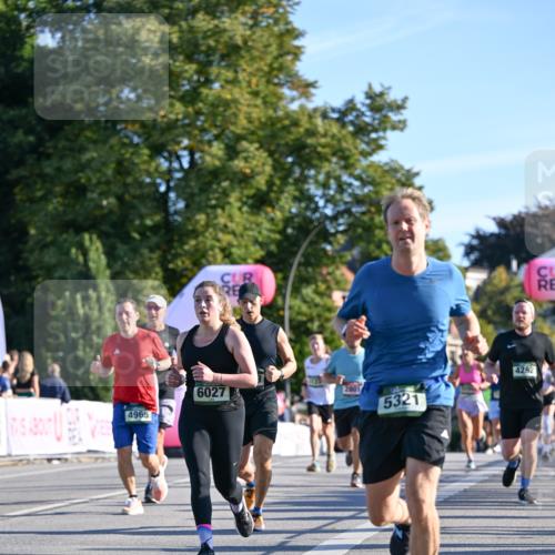 07.09.2025 - BARMER Alsterlauf Dr. Thomas Lammeyer http://msf.ph/oto/8709426 07.09.2025 09:33:37 Laufen 6027, 2801, 4965, 5321, 4262 meine-sportfotos.de