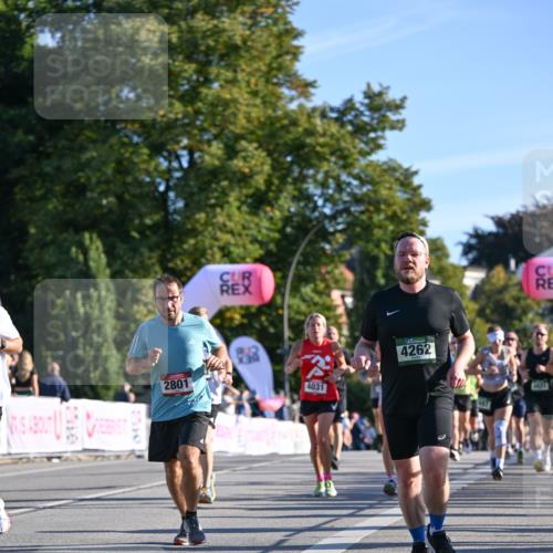 07.09.2025 - BARMER Alsterlauf Dr. Thomas Lammeyer http://msf.ph/oto/8709442 07.09.2025 09:33:40 Laufen 2801, 4031, 4262, 54, 1421 meine-sportfotos.de