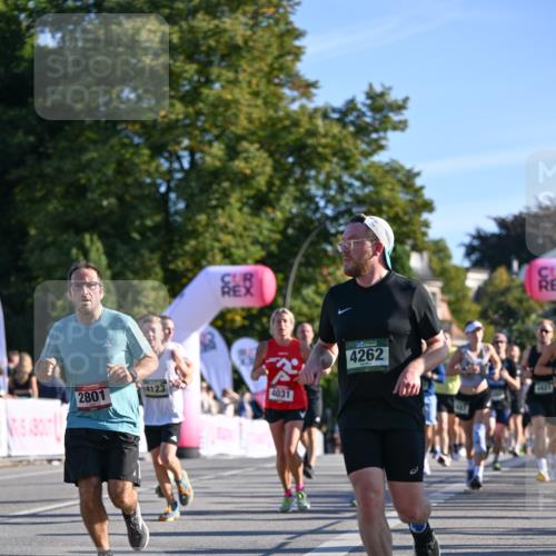 07.09.2025 - BARMER Alsterlauf Dr. Thomas Lammeyer http://msf.ph/oto/8709446 07.09.2025 09:33:40 Laufen 2801, 4123, 4031, 4262 meine-sportfotos.de