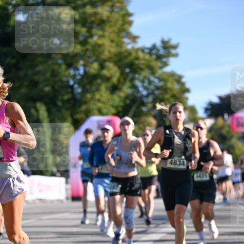 07.09.2025 - BARMER Alsterlauf Dr. Thomas Lammeyer http://msf.ph/oto/8709469 07.09.2025 09:33:44 Laufen 4834, 3421 meine-sportfotos.de