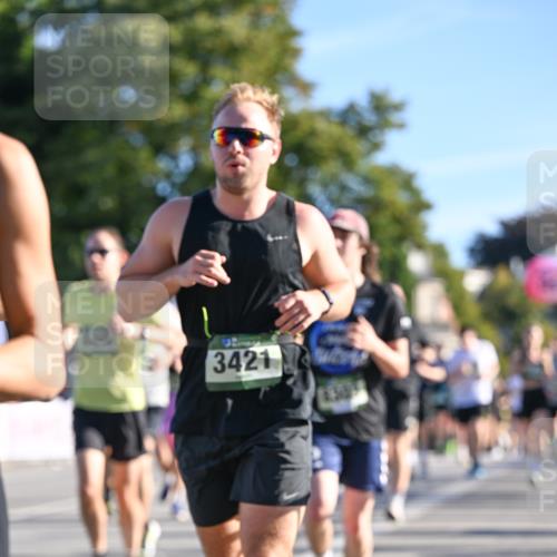 07.09.2025 - BARMER Alsterlauf Dr. Thomas Lammeyer http://msf.ph/oto/8709484 07.09.2025 09:33:46 Laufen 3421 meine-sportfotos.de