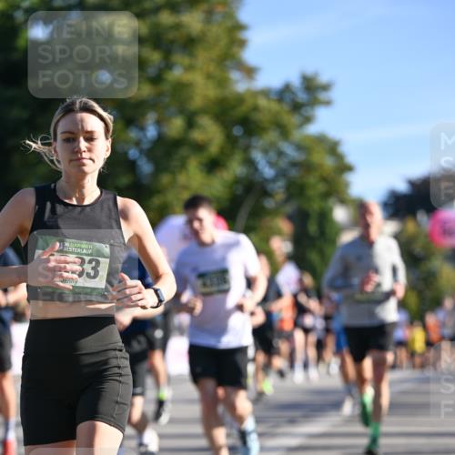 07.09.2025 - BARMER Alsterlauf Dr. Thomas Lammeyer http://msf.ph/oto/8709505 07.09.2025 09:33:51 Laufen 36, 33, 54 meine-sportfotos.de