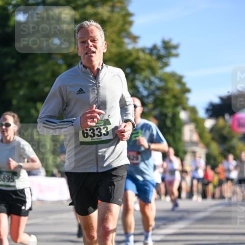 07.09.2025 - BARMER Alsterlauf Dr. Thomas Lammeyer http://msf.ph/oto/8709520 07.09.2025 09:33:54 Laufen 5895, 6333 meine-sportfotos.de