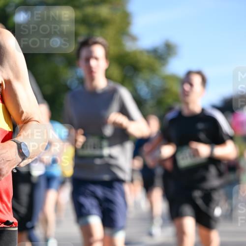 07.09.2025 - BARMER Alsterlauf Dr. Thomas Lammeyer http://msf.ph/oto/8709589 07.09.2025 09:34:06 Laufen  meine-sportfotos.de