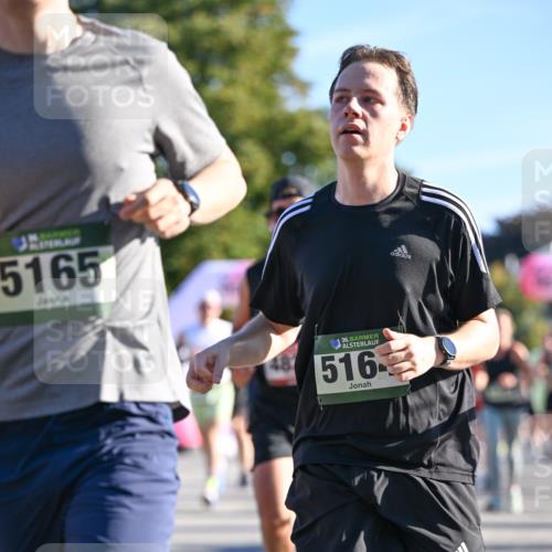 07.09.2025 - BARMER Alsterlauf Dr. Thomas Lammeyer http://msf.ph/oto/8709594 07.09.2025 09:34:07 Laufen 5165, 36, 516 meine-sportfotos.de