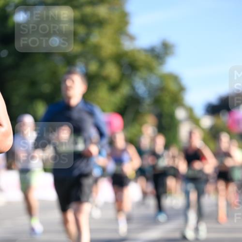 07.09.2025 - BARMER Alsterlauf Dr. Thomas Lammeyer http://msf.ph/oto/8709602 07.09.2025 09:34:08 Laufen  meine-sportfotos.de