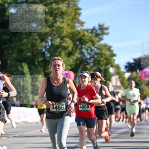 07.09.2025 - BARMER Alsterlauf Dr. Thomas Lammeyer http://msf.ph/oto/8709615 07.09.2025 09:34:10 Laufen 3456, 4980 meine-sportfotos.de