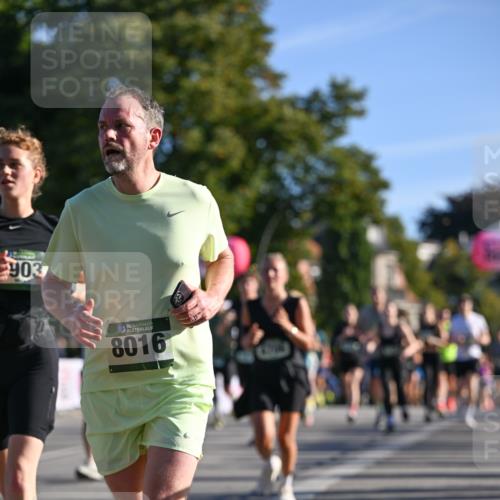 07.09.2025 - BARMER Alsterlauf Dr. Thomas Lammeyer http://msf.ph/oto/8709638 07.09.2025 09:34:14 Laufen 903, 36, 8016 meine-sportfotos.de
