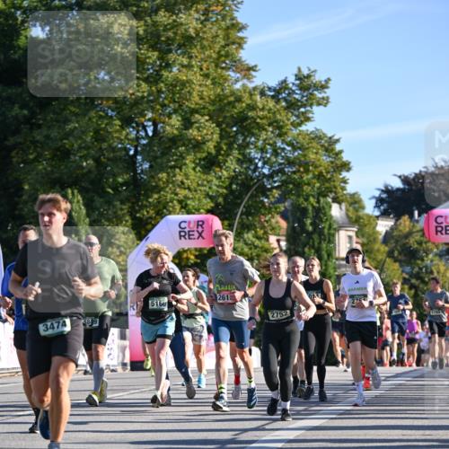 07.09.2025 - BARMER Alsterlauf Dr. Thomas Lammeyer http://msf.ph/oto/8709650 07.09.2025 09:34:17 Laufen 5160, 261, 3474, 5849, 2752, 4760 meine-sportfotos.de