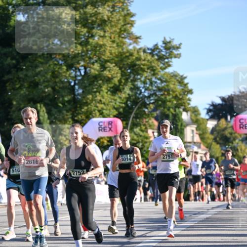 07.09.2025 - BARMER Alsterlauf Dr. Thomas Lammeyer http://msf.ph/oto/8709660 07.09.2025 09:34:19 Laufen 516, 2616, 10, 4014, 2751, 2752 meine-sportfotos.de