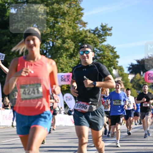 07.09.2025 - BARMER Alsterlauf Dr. Thomas Lammeyer http://msf.ph/oto/8709711 07.09.2025 09:34:27 Laufen 4241, 5996, 2608, 3362 meine-sportfotos.de