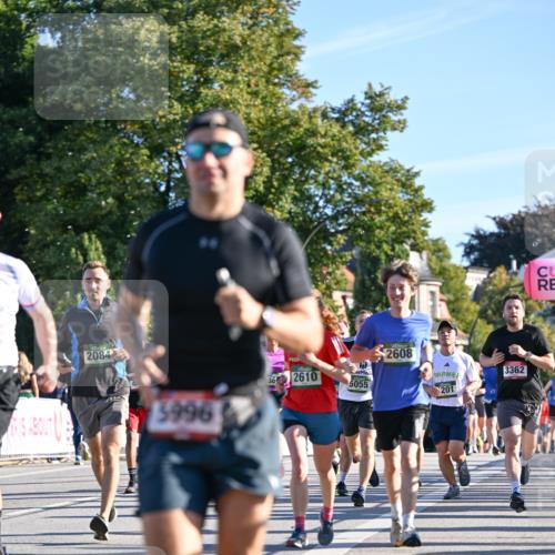 07.09.2025 - BARMER Alsterlauf Dr. Thomas Lammeyer http://msf.ph/oto/8709715 07.09.2025 09:34:27 Laufen 2084, 3996, 36, 2610, 5055, 14177, 2608, 3362, 201 meine-sportfotos.de