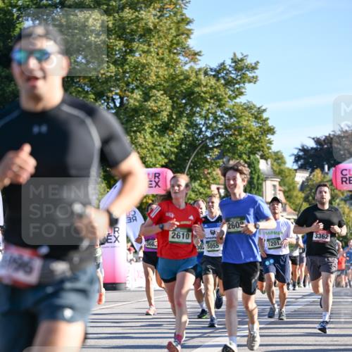 07.09.2025 - BARMER Alsterlauf Dr. Thomas Lammeyer http://msf.ph/oto/8709718 07.09.2025 09:34:28 Laufen 5, 366, 2610, 2609, 30, 5055, 3362, 1201 meine-sportfotos.de