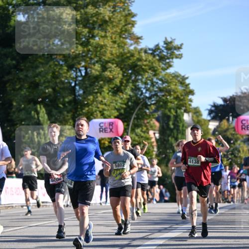 07.09.2025 - BARMER Alsterlauf Dr. Thomas Lammeyer http://msf.ph/oto/8709757 07.09.2025 09:34:34 Laufen 5006, 368, 5802, 6138 meine-sportfotos.de