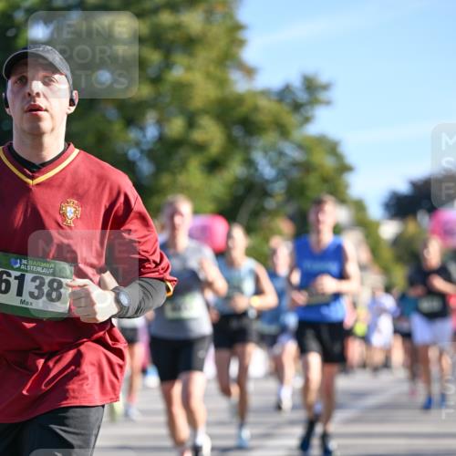 07.09.2025 - BARMER Alsterlauf Dr. Thomas Lammeyer http://msf.ph/oto/8709772 07.09.2025 09:34:38 Laufen 36, 6138 meine-sportfotos.de