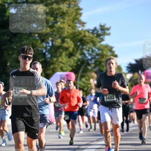 07.09.2025 - BARMER Alsterlauf Dr. Thomas Lammeyer http://msf.ph/oto/8709785 07.09.2025 09:34:41 Laufen 43, 3482 meine-sportfotos.de