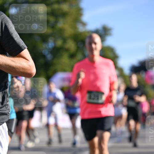 07.09.2025 - BARMER Alsterlauf Dr. Thomas Lammeyer http://msf.ph/oto/8709803 07.09.2025 09:34:44 Laufen 4 meine-sportfotos.de