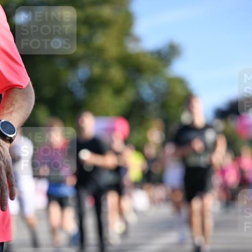 07.09.2025 - BARMER Alsterlauf Dr. Thomas Lammeyer http://msf.ph/oto/8709812 07.09.2025 09:34:45 Laufen 4 meine-sportfotos.de