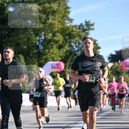 07.09.2025 - BARMER Alsterlauf Dr. Thomas Lammeyer http://msf.ph/oto/8709817 07.09.2025 09:34:46 Laufen 366, 74 meine-sportfotos.de