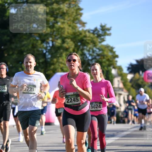 07.09.2025 - BARMER Alsterlauf Dr. Thomas Lammeyer http://msf.ph/oto/8709843 07.09.2025 09:34:51 Laufen 229, 3721, 2245, 2245, 5024 meine-sportfotos.de