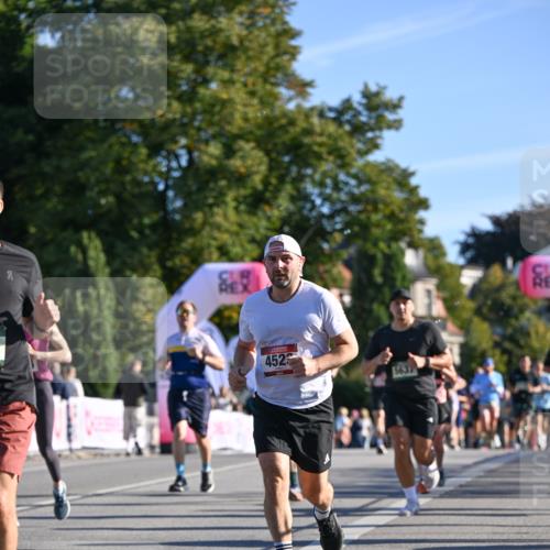 07.09.2025 - BARMER Alsterlauf Dr. Thomas Lammeyer http://msf.ph/oto/8709871 07.09.2025 09:34:57 Laufen 452, 5637 meine-sportfotos.de