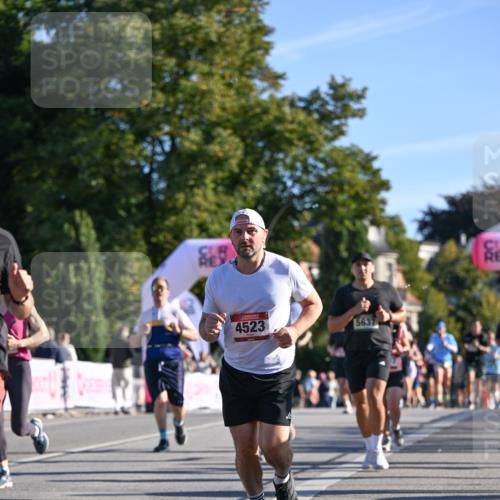 07.09.2025 - BARMER Alsterlauf Dr. Thomas Lammeyer http://msf.ph/oto/8709872 07.09.2025 09:34:57 Laufen 4523, 5637 meine-sportfotos.de