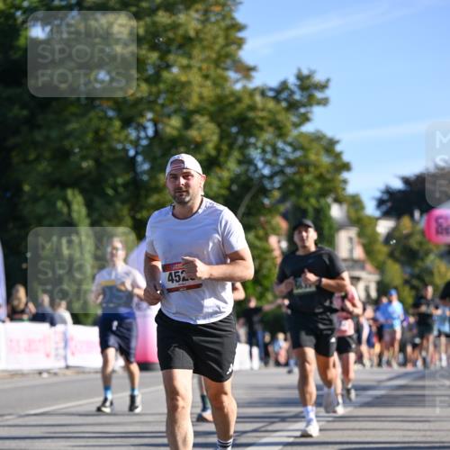 07.09.2025 - BARMER Alsterlauf Dr. Thomas Lammeyer http://msf.ph/oto/8709876 07.09.2025 09:34:57 Laufen 452 meine-sportfotos.de