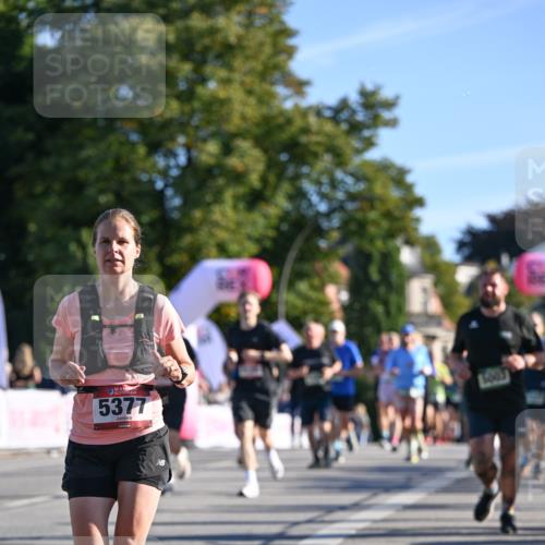 07.09.2025 - BARMER Alsterlauf Dr. Thomas Lammeyer http://msf.ph/oto/8709887 07.09.2025 09:35:01 Laufen 5377 meine-sportfotos.de