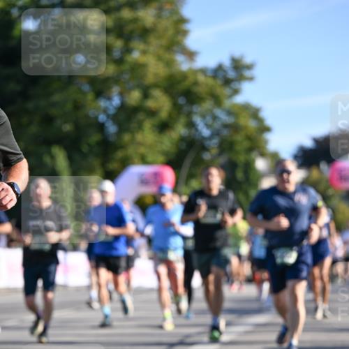 07.09.2025 - BARMER Alsterlauf Dr. Thomas Lammeyer http://msf.ph/oto/8709903 07.09.2025 09:35:05 Laufen  meine-sportfotos.de