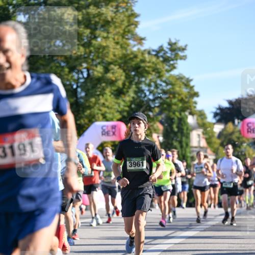 07.09.2025 - BARMER Alsterlauf Dr. Thomas Lammeyer http://msf.ph/oto/8709930 07.09.2025 09:35:09 Laufen 3191, 3961, 54 meine-sportfotos.de