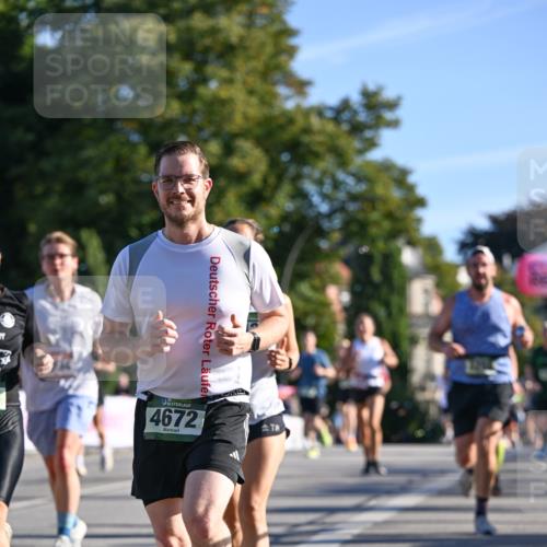 07.09.2025 - BARMER Alsterlauf Dr. Thomas Lammeyer http://msf.ph/oto/8709962 07.09.2025 09:35:14 Laufen 4672 meine-sportfotos.de